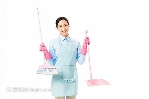 家政服務與物業管理中的女性職業角色